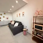 Elegant Boho Chic Flat With Sea View, Few Steps From Monaco And Mc *