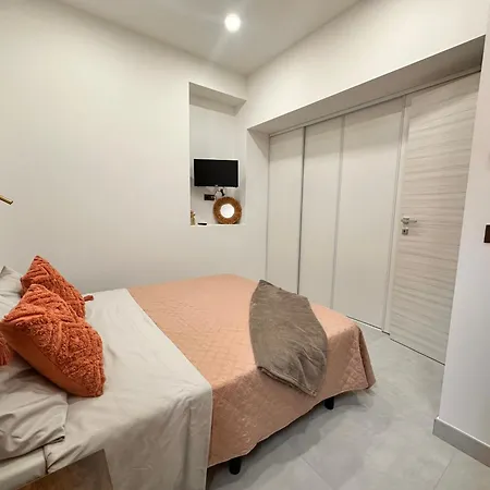Courts & Coasts Few Steps From Tennis Courts, Country Club And Montecarlo * Roquebrune-Cap-Martin