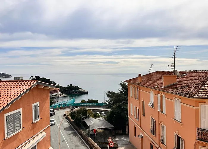 شقة Courts & Coasts Few Steps From Tennis Courts, Country Club And Montecarlo روكوبرُن كاب مارتي