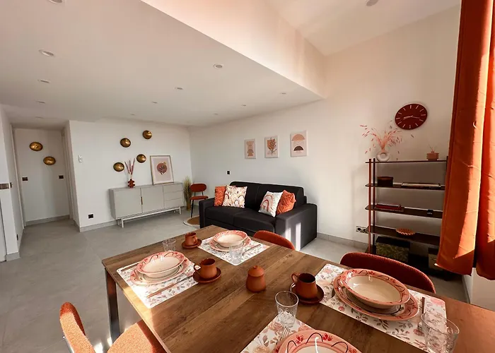 شقة Courts & Coasts Few Steps From Tennis Courts, Country Club And Montecarlo *